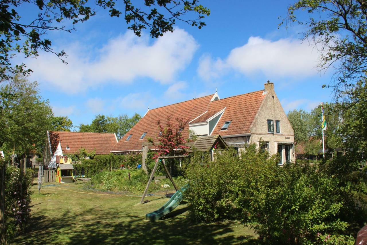 Finistere Apartment Oosterend  ภายนอก รูปภาพ