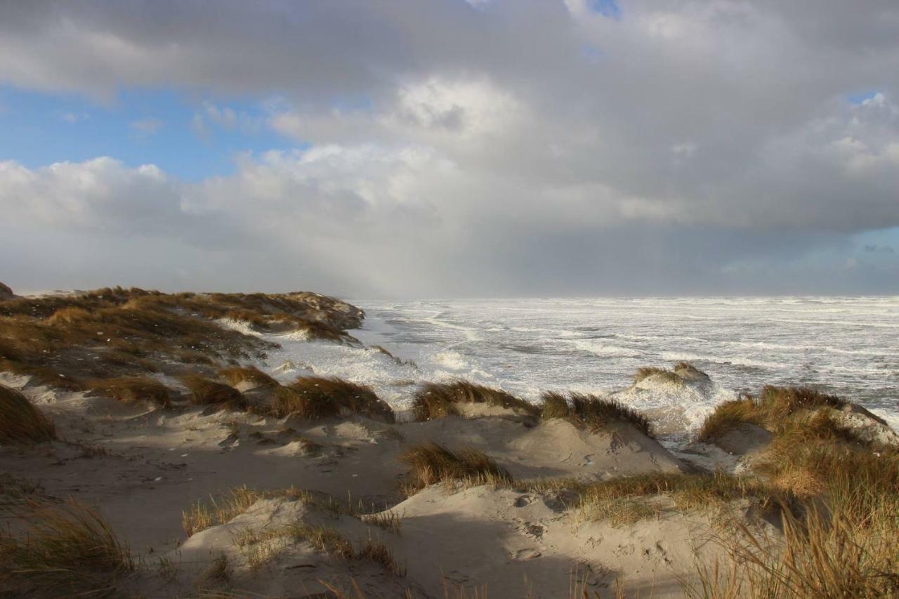 Finistere Apartment Oosterend  ภายนอก รูปภาพ