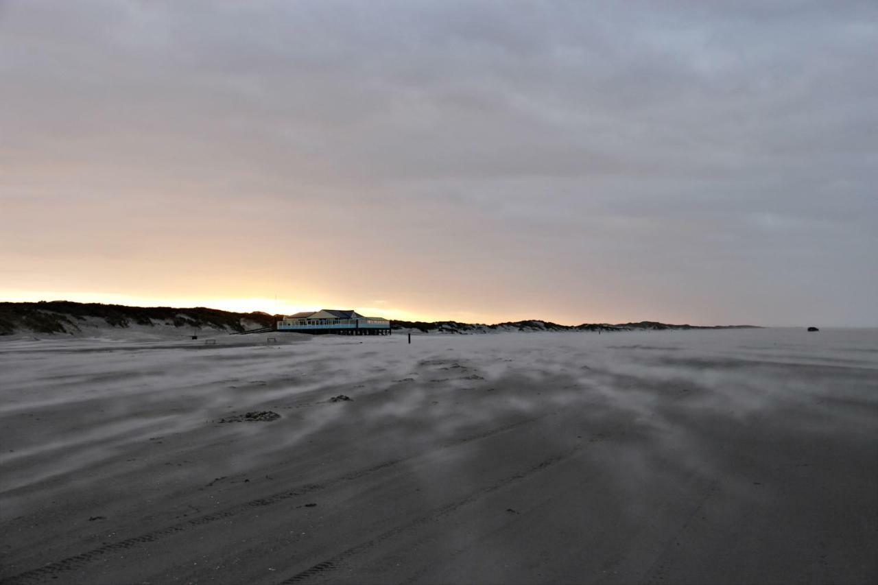 Finistere Apartment Oosterend  ภายนอก รูปภาพ